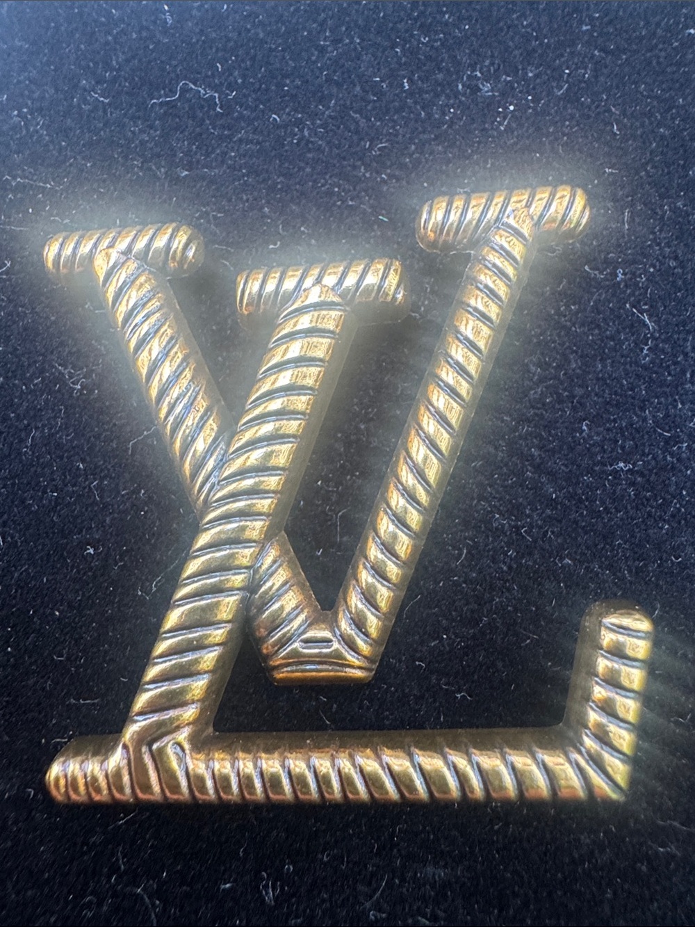 Brooch Twisted Rope Pin - Picture 2 of 5